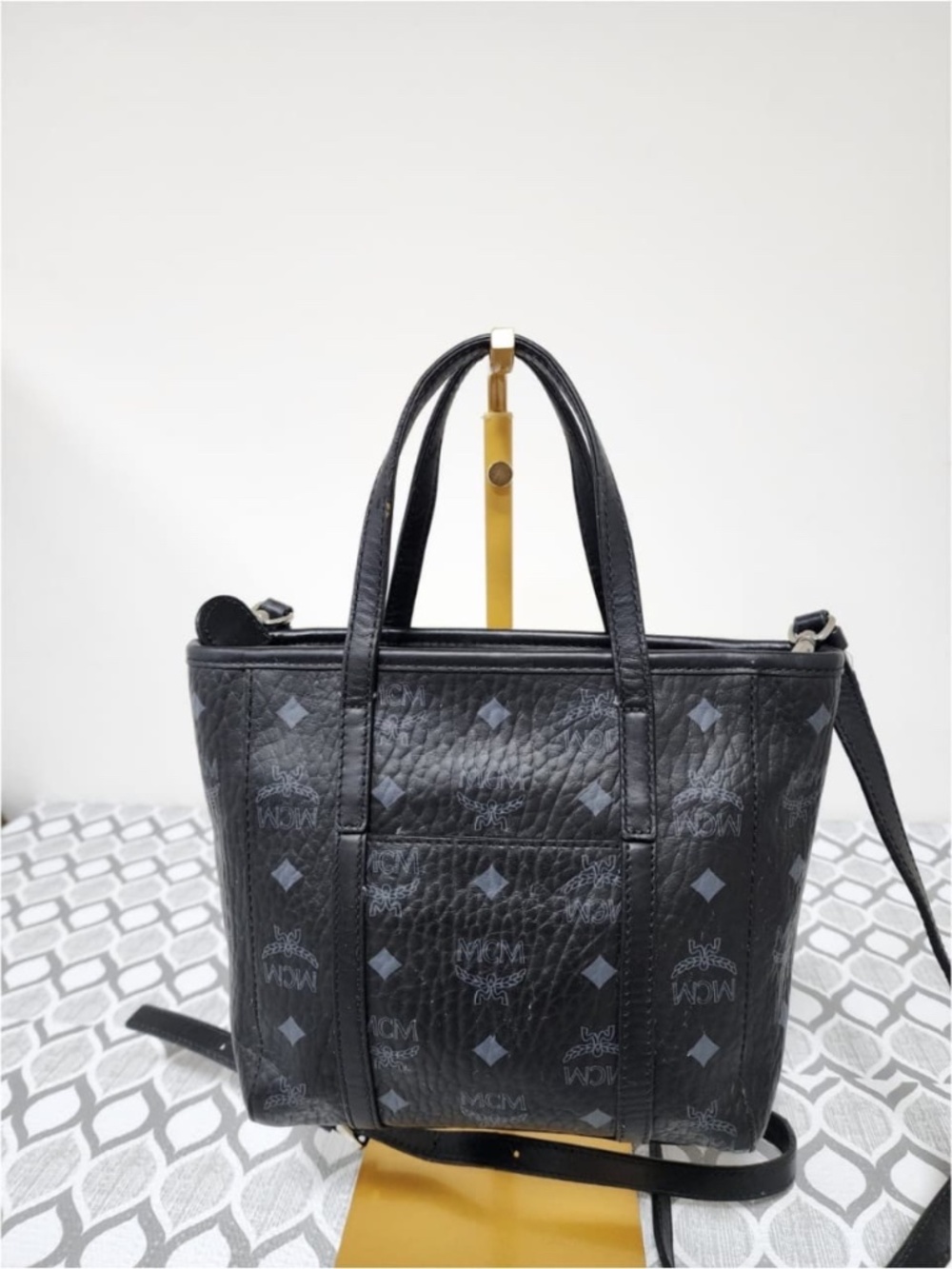 Authentic MCM Visetos Mini Toni Shopper Tote Bag Black/Grey - Picture 12 of 13